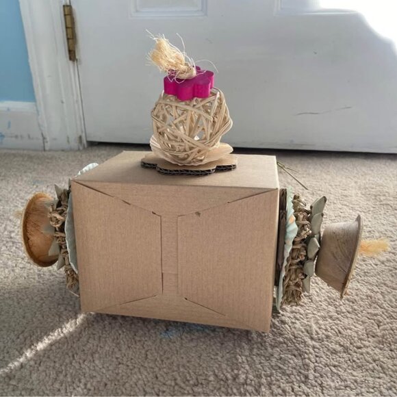 Bunderland Jumbo Busy Box Bunny Rabbit Toy - Picture 6 of 6
